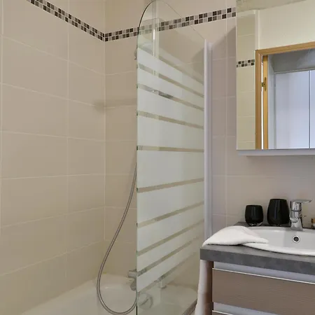 Renove - Pied Des Pistes - Animaux Admis - Parking - 5 Pers - Fr-1-181-2136